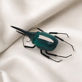 Spilla a forma di scarabeo