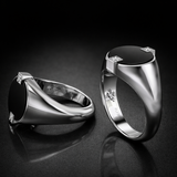 Stella Signet Ring with Diamonds and Onyx